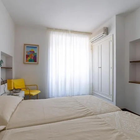 Luna 100 Mt From The Sea Vila Fort Village