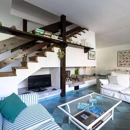 Luna 100 Mt From The Sea Vila Fort Village