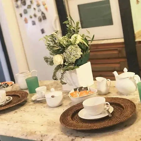 Luna 100 Mt From The Sea *